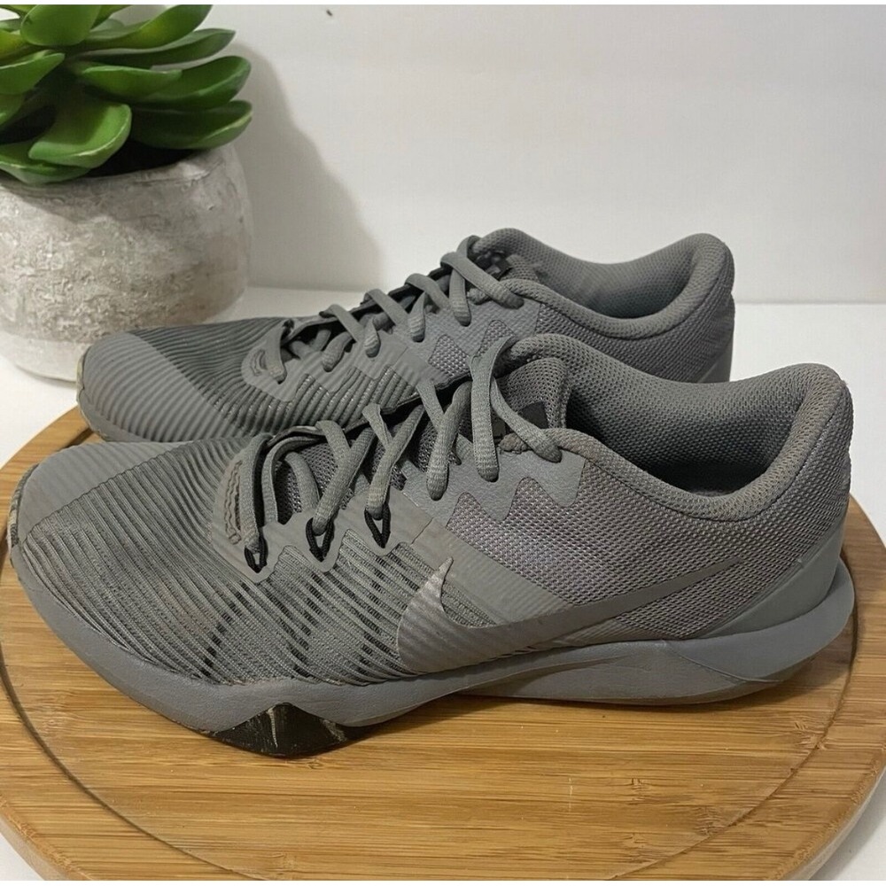 Nike Retaliation TR Gray Mesh Running Sneaker Men's 7 Training CrossFit Gym Shoe